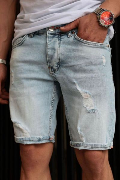 Ljusblå slitna denimshorts Jerone