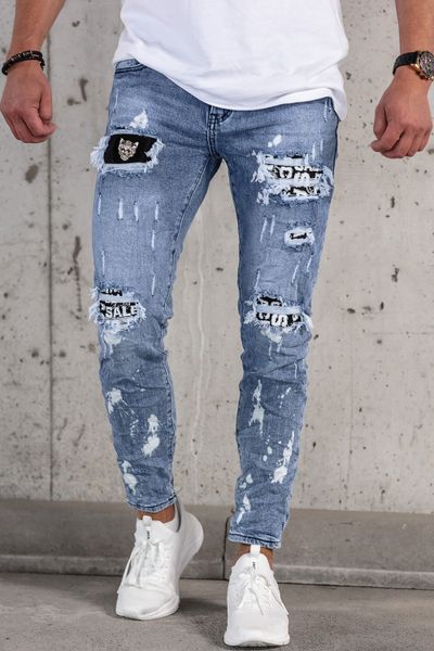 blå streetwear-jeans för män med slitage, stentvätt och dekorativ broderie