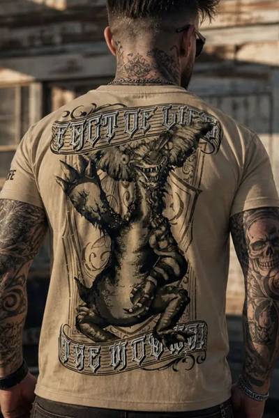 Rock spiritual t-shirt för män med tryck på ryggen Rock spiritual t-shirt för män med tryck på ryggen