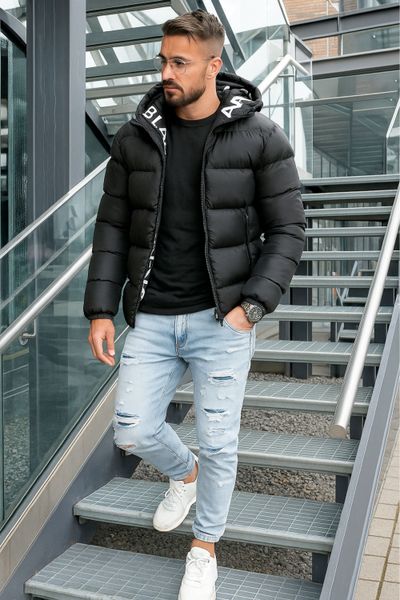 Svart varm vinterjacka med texttryck JERONE Svart varm vinterjacka med texttryck JERONE