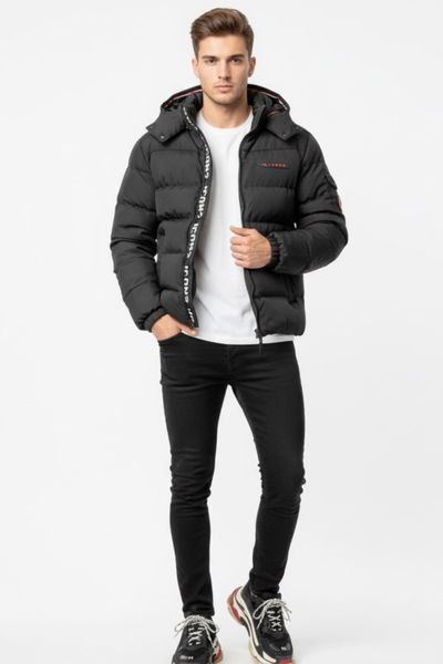 Svart vinterjacka ICON Jerone Svart vinterjacka ICON Jerone