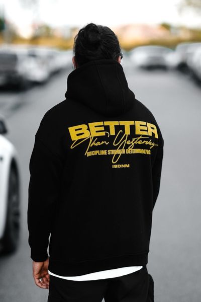 Svart hoodie med ryggbroderi JERONE Svart hoodie med ryggbroderi JERONE