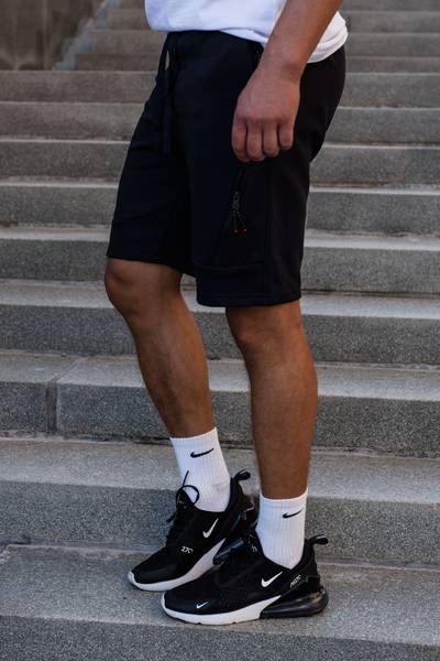 Blå lätta shorts med dragkedjefickor JERONE Blå lätta shorts med dragkedjefickor JERONE